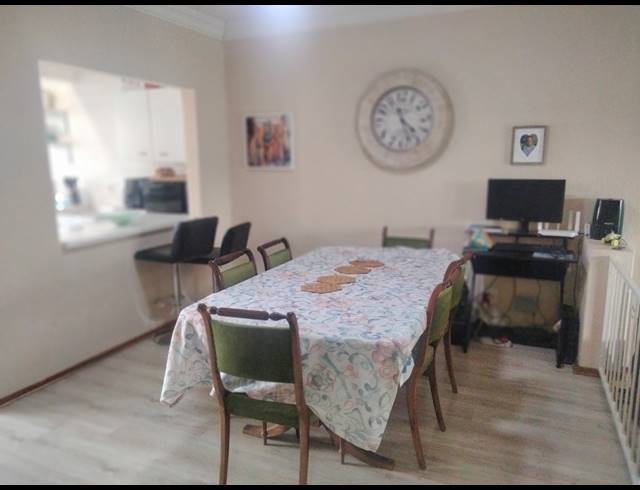 2 BEDROOM TOWNHOUSE FOR SALE IN SUNDOWNER